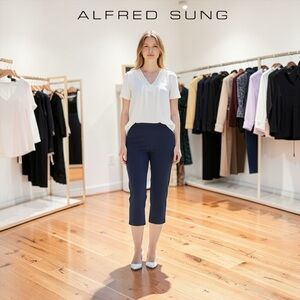 ALFRED SUNG, Navy Pull-On Capri Pants, Size 12, Stretch, Minimalist Workwear